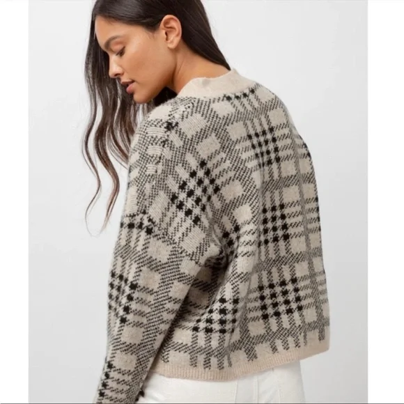 NWT Rails Reese Cardigan in Oatmeal Black Plaid - Picture 3 of 14
